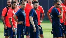 Жереми ще бяга от Барса, стреснал се от сънародници