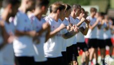 Проблемен достъп до финансови облигации спъва Милан за Бонучи