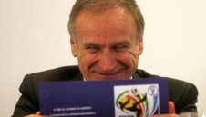 Шефът на италианския олимпийски комитет вярва в &quot;скуадра адзура&quot;