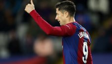 Ще бъде ли изгонен от Барса? Левандовски разкри бъдещето си