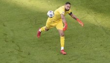 Донарума детронира Нойер! Джиджи е №1 в света