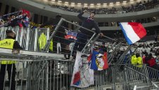 Изхвърлиха Париж ФК и Лион от Купата на Франция 