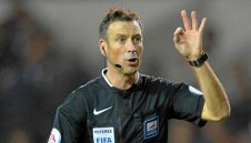 Клатенбърг ще свири на Байерн и Барса