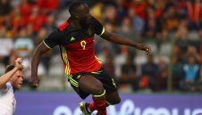 Лукаку спести пътуването до Сараево