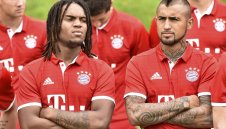 От дървената барака до мацките и милионите на Байерн