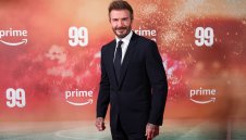 Бекъм надъхва Юнайтед с филм за требъла от 1999 г.