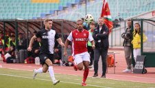 Остава ли в Пловдив? Локо реши за Косич