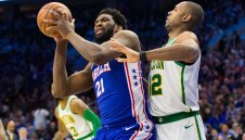 Ембийд отказа нова загуба от Бостън