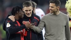 Байер на финал за Купата, няма загуба в 40 мача този сезон