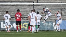 Славия удари Локо София в голов трилър