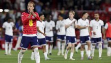 Кейн се провикна: Да не изпадаме в паника!