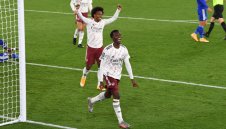 Арсенал с нова победа, този път срещу Лестър