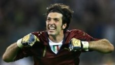 Буфон: За да спечелиш Мондиала, е нужен талант, късмет и Божията помощ