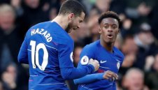 Азар отърва Челси от резил срещу Вълците