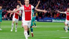 Офанзива: Петролни пачки измъкват алчния Де Лихт от лапите на "старата госпожа"