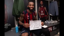 Американец с български паспорт сътвори история в Евролигата