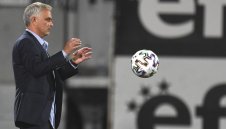 Моуриньо: Локомотив заслужава тотален респект