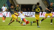 Ботев Пловдив срещу прокобата на баража и историята!