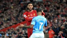 Край на драмата! Гомес и Стърлинг се помириха