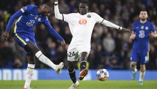 Чуковете договориха полузащитник на Лил