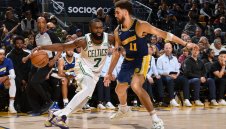 Стеф и Клей отново се разправиха с Бостън