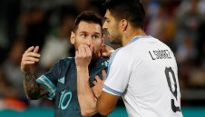 4 гола от 4 суперзвезди при равенство между Аржентина и Уругвай + ВИДЕО