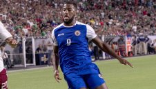 Голмайсторът на ЦСКА е аут от "Голд Къп" след нова загуба