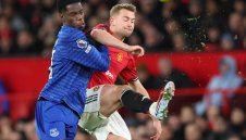 "Лале" призова Ман Юнайтед да реагира след резила