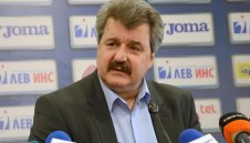 Тодор Батков сдава властта в Левски