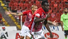 ЦСКА сменя емблемата още за Етър