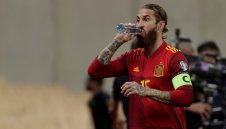 Удар за Реал! Рамос може да е аут срещу Ливърпул и Барса