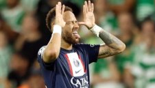 Неймар се завърна в Барселона, става въпрос за много пари