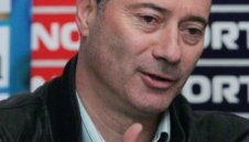 Кокала при баровците на стадион "Уембли"