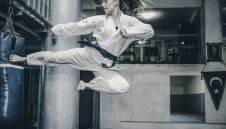 Световна шампионка по карате избра Каварна пред Канада