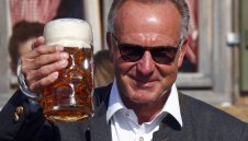 Румениге: Юнайтед да не ме търси повече за Мюлер