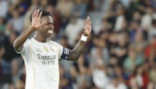 Бомба от "Бернабеу": Реал Мадрид продава Винисиус за 345 млн. евро