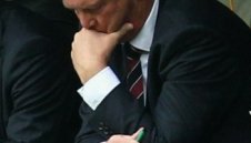 Ван Гаал: Не е логично да бием в Хамбург