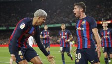 Завръщане? Герой за Барса от снощи намигна на Меси