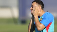 Де Йонг се дърпа: Ман Юнайтед пожела друг от Барса