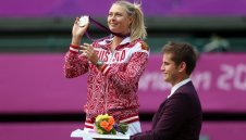 Шарапова оглави класацията за най-високоплатените спортисти на Русия