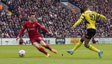 Свраките все пак уредиха нов играч за атаката си