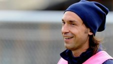 И Пирло със съдбата на Рио и Дрогба