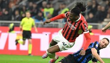 Милан и Интер оставиха развръзката за реванша