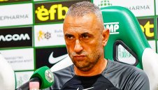 Петев е бесен след поредния резил на Лудогорец: Вината е наша!