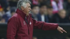 Карлето ще сменя системата в Байерн