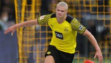 В Дортмунд се молят за Холанд