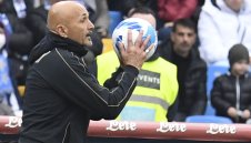 Наполи намери вратичка за трансферна цел