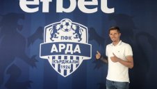 Арда няма спирка, договори и преминал през Порто 