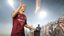 Иниеста е платил 5,7 млн. долара допълнителен данък в Япония 