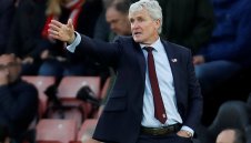 Марк Хюз е на дръвника в Саутхемптън